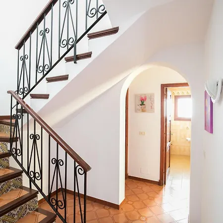 Tatil Evi Belvedere 76 *